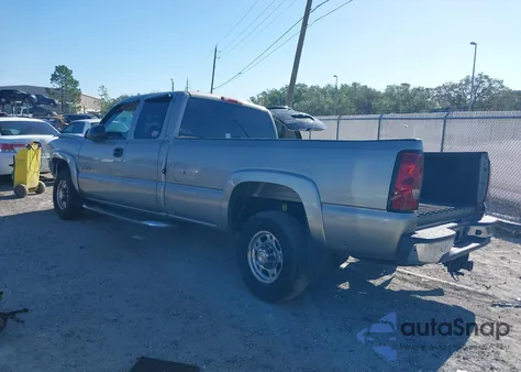 2003 Chevrolet Silverado 2500Hd Ls from USA, damaged, VIN 1GCHC29173E346944
